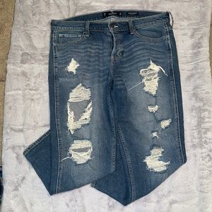 Hollister Boyfriend Jean